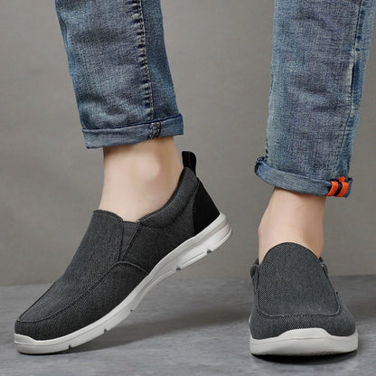 Herren Slip-On Sneaker mit Gepolsterter Sohle – Leichte Freizeitschuhe