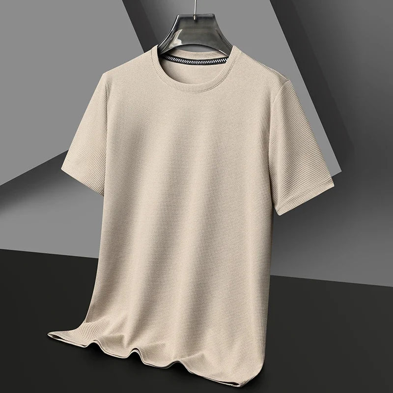 Men's shirt with round neck, waffle texture, and mesh fabric