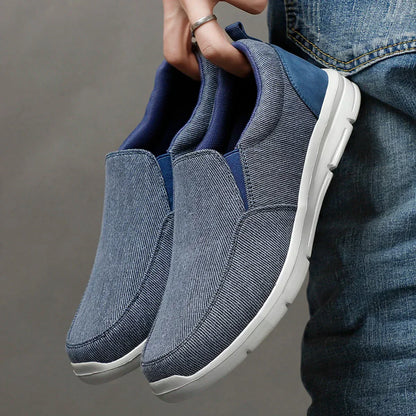 Herren Slip-On Sneaker mit Gepolsterter Sohle – Leichte Freizeitschuhe
