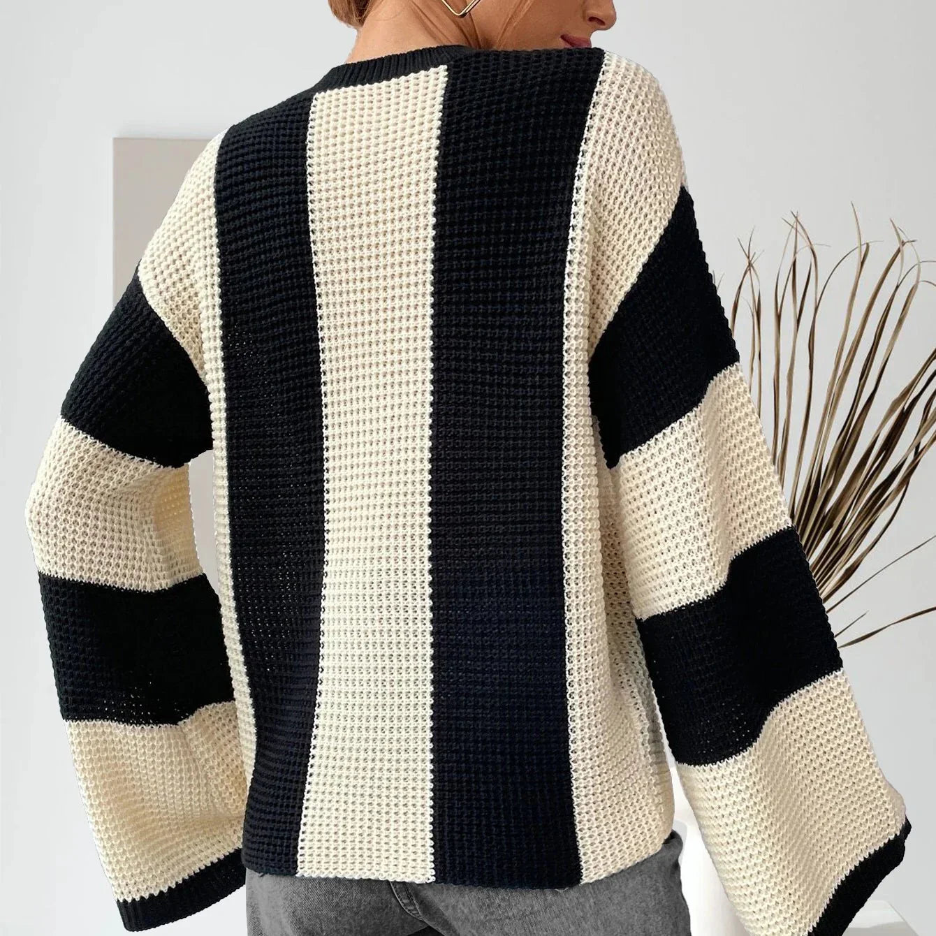 Women's Knit Sweater Crew Neck Dropped Shoulders Wide Sleeves Loose Fit – Everyday and Layering