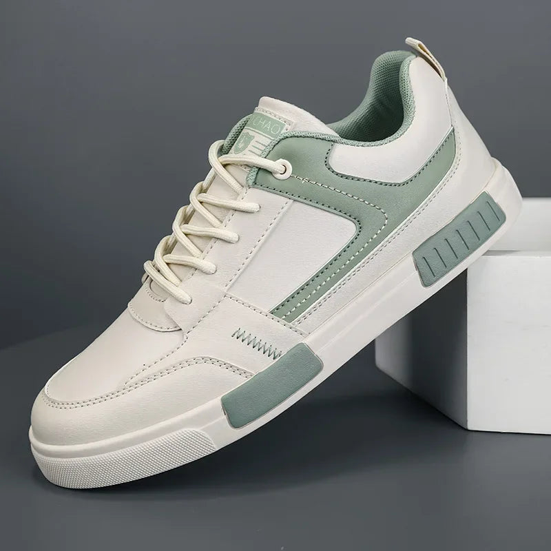 Men's Sneakers with Two-Tone Inserts and Elevated Sole