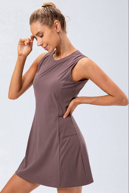 Damen Tennis Kleid Ärmellos Integrierte Shorts Taschen