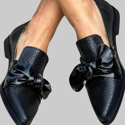 Damen Loafer Mit Strukturierter Oberfläche Und Spitzem Zeh