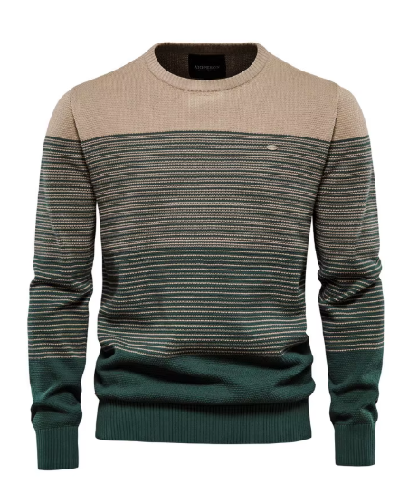 Men's sweater with textured knit and ribbed cuffs