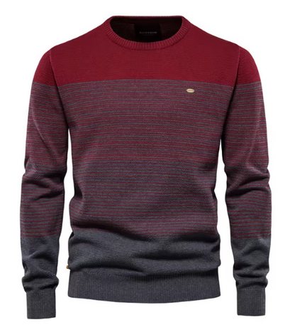 Men's sweater with textured knit and ribbed cuffs