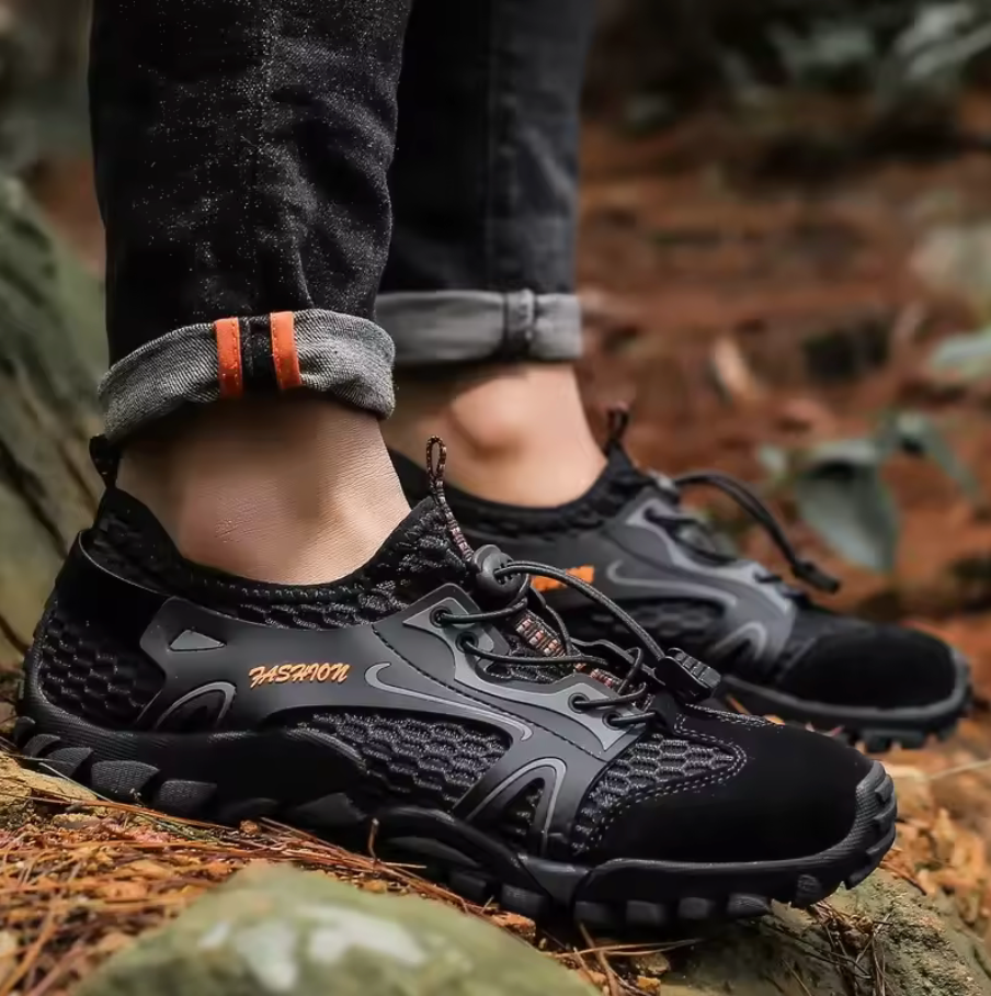 Men's Hiking Shoes with Non-Slip Sole and Trail Support Design