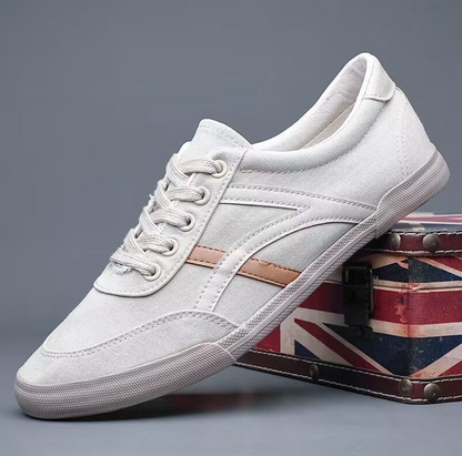 Men's Low-Top Sneakers with Breathable Upper and Grippy Sole