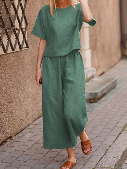 Women's summer two-piece set with round-neck shirt and loose trousers