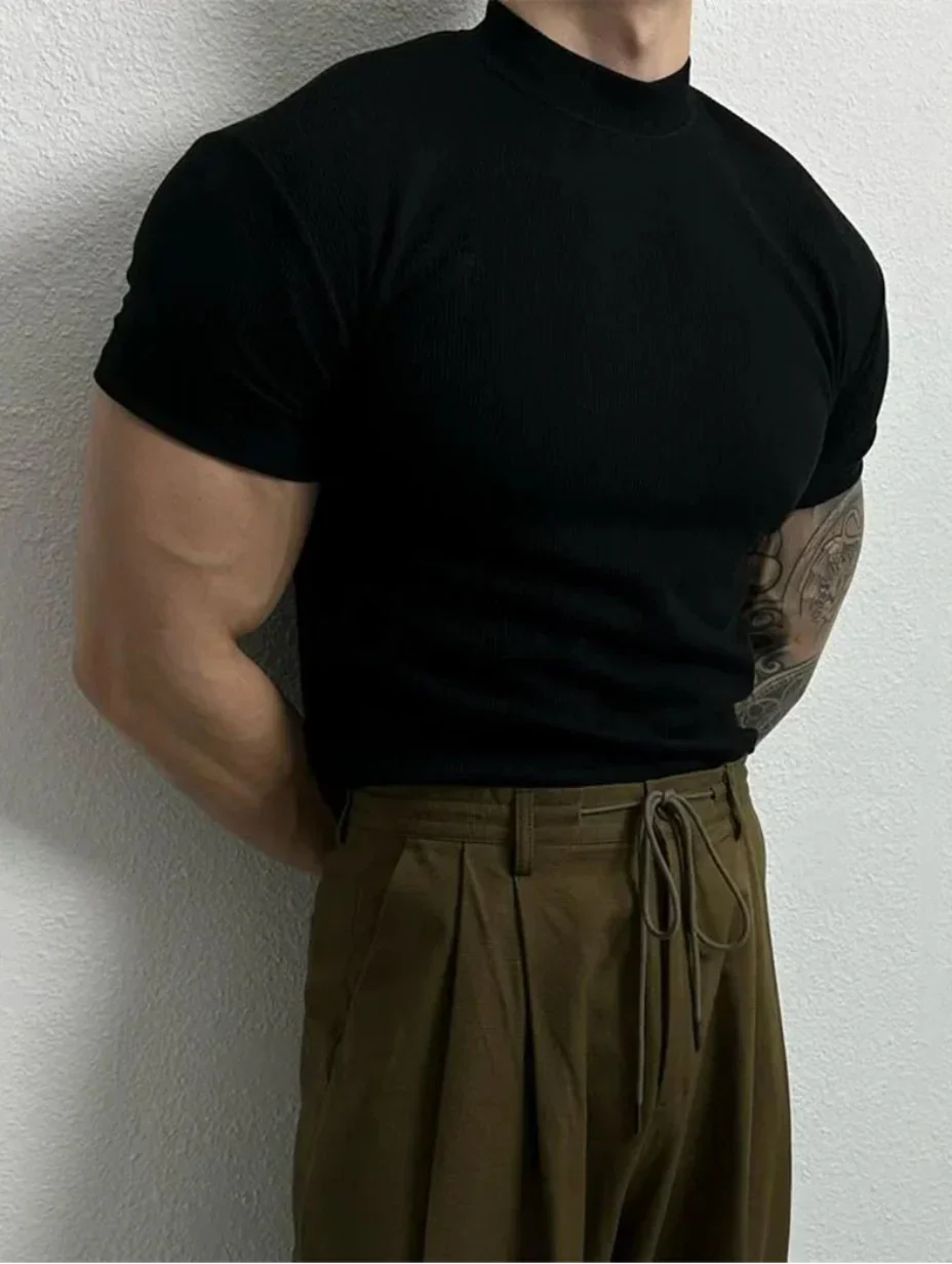 Sporty Men's Short-Sleeve T-Shirt Moisture-Wicking Lightweight