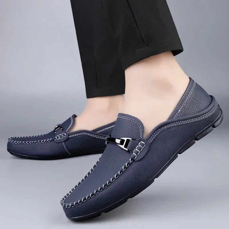 Herren-Loafer mit Metallic-Bit-Akzent und Gummiaußensohle