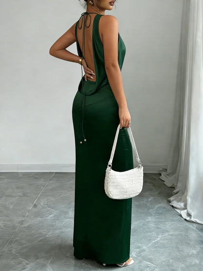 Damen-Abendkleid mit langer Silhouette und stilvollem Kragen
