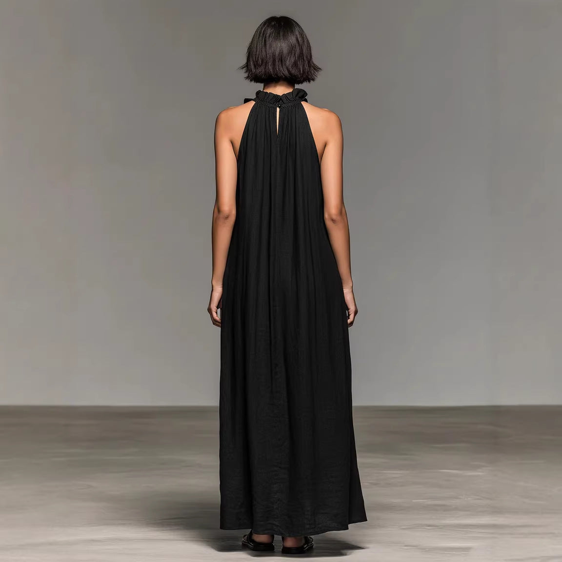 Ärmelloses Maxikleid Im Resort-Stil Mit Neckholder Und Rüschenbesatz – Seidenartiges Tragegefühl