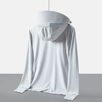 Weiße, langärmlige Kapuzenjacke aus leichtem Material, modern und minimalistisch, ideal für Sport und Freizeit. Perfekt für Herrenmode und Outdoor-Aktivitäten.