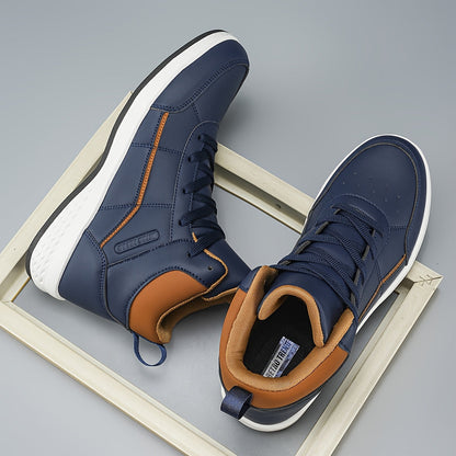 Men's all-season outdoor shoes with high shaft and lacing, non-slip sole
