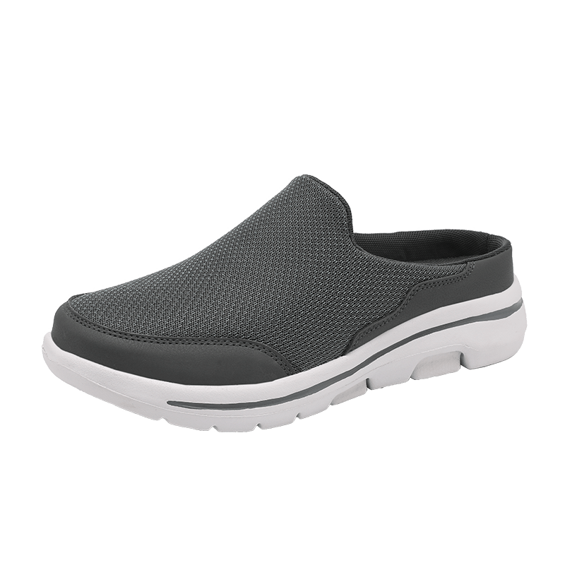 Grauer Herren-Slipper mit weißer Sohle, atmungsaktives Mesh-Obermaterial, ideal für Freizeit und Sommer, bequeme Passform, rutschfest.