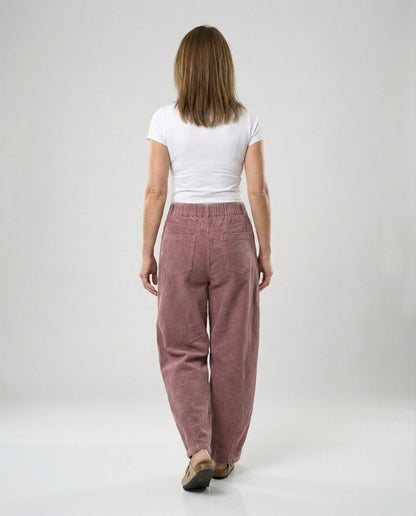 Weite Damen-Cordhose mit hohem Bund in voller Länge