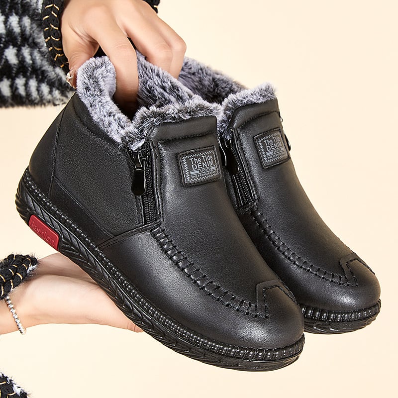 Women's winter boots with plush lining and flat sole