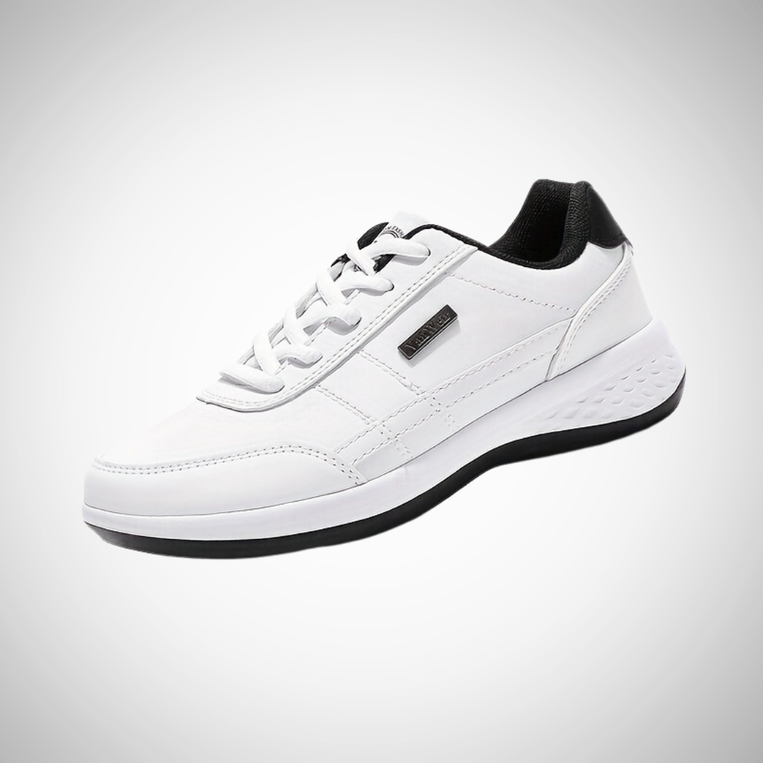 Men's Sneakers Made of Breathable Knit with Flexible Sole and Padded Insole