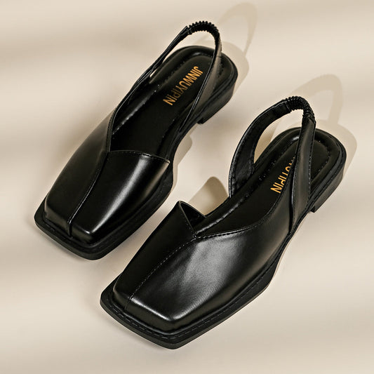 Damen-Sandalen Mit Geschlossener, Eckiger Zehenpartie, Elastischem Riemen Und Flacher Sohle
