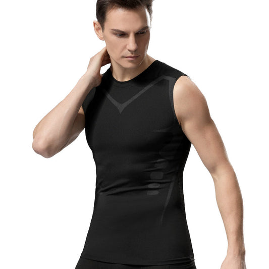 Mann in schwarzem, ärmellosem Kompressionsshirt, Fitnessmode, Sportbekleidung, muskulös, modernes Design, ideal für Training und Workout.