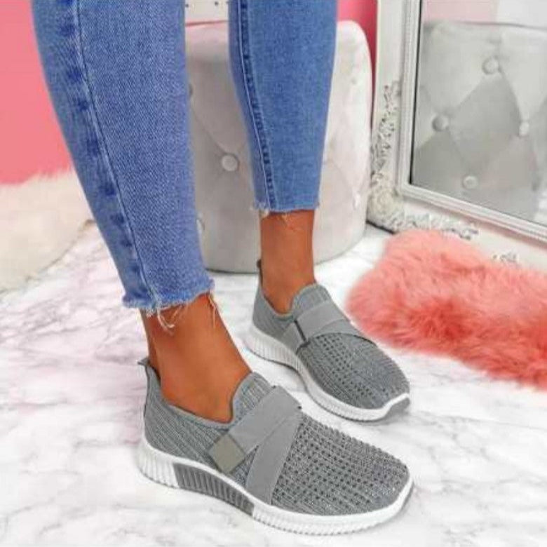 Women's Flat Sneakers with Round Toe Shape, Knitted Upper Material, and Rubber Sole