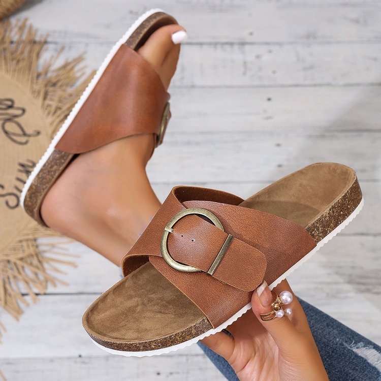 Damen-Slipper Mit Metalldetails – Lederoptik