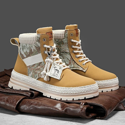 High lace-up boots for men with rounded toe and chunky heel