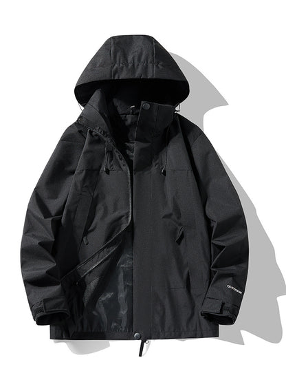 Schwarze wasserdichte Outdoor-Jacke mit Kapuze, Reißverschluss und Taschen, ideal für Herren. Perfekt für Wandern und Trekking bei jedem Wetter.