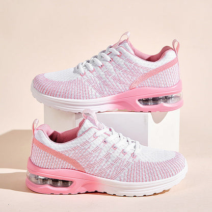 Women's running shoes with flat sole and rounded toe – mesh look