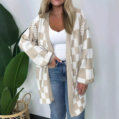 Women's Long Knitted Jacket with Checkered Pattern Contrast