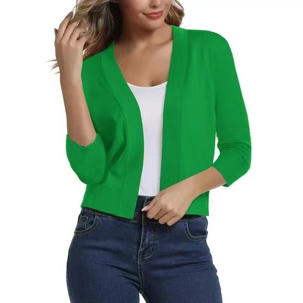 Kurze Strickjacke für Damen mit Dreiviertelärmeln