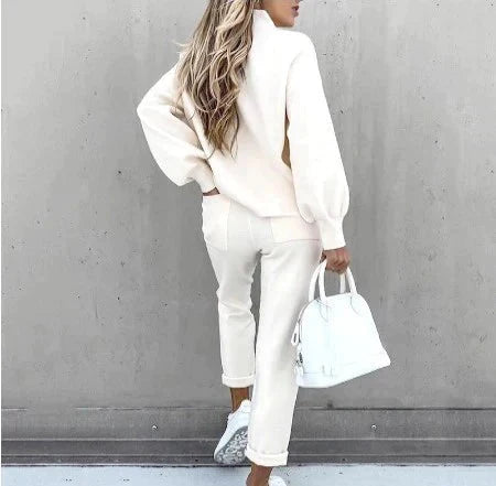 Detailansicht der High-Waist-Hose des Damen-Loungewear-Sets