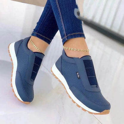 Women's flat sneakers with rounded toe – PU look