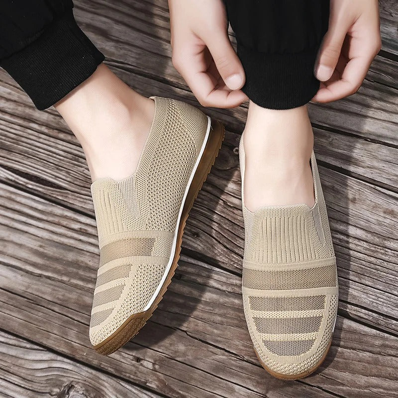 Herren Loafers Aus Atmungsaktivem Strick Mit Gepolstertem Fußbett Und Slip-On