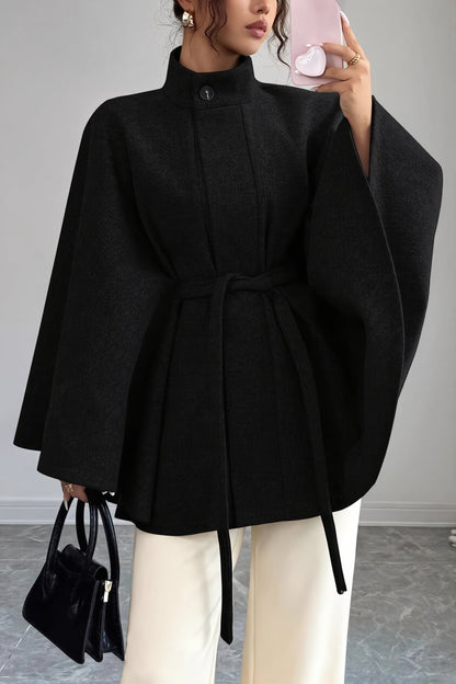 Damenjacke Mit Capeärmeln Und Gürtel Im Woll Look