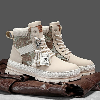 High lace-up boots for men with rounded toe and chunky heel