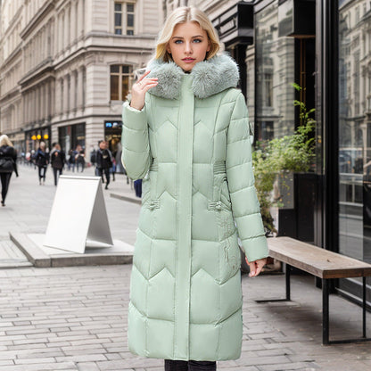 Women's long winter coat with faux fur collar and quilted design