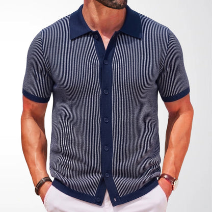 Herren Kurzarm Strick Poloshirt mit Vertikalstreifen – Schmale Passform