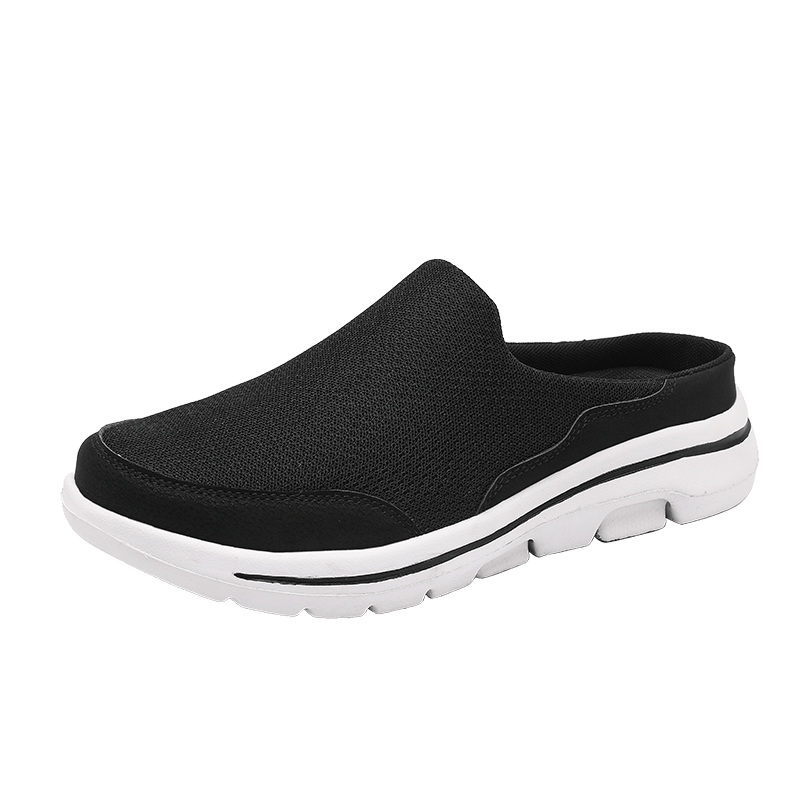Schwarzer Herren-Slipper mit weißer Sohle, atmungsaktives Mesh-Obermaterial, bequemer Freizeitschuh, ideal für Alltag und Freizeit.