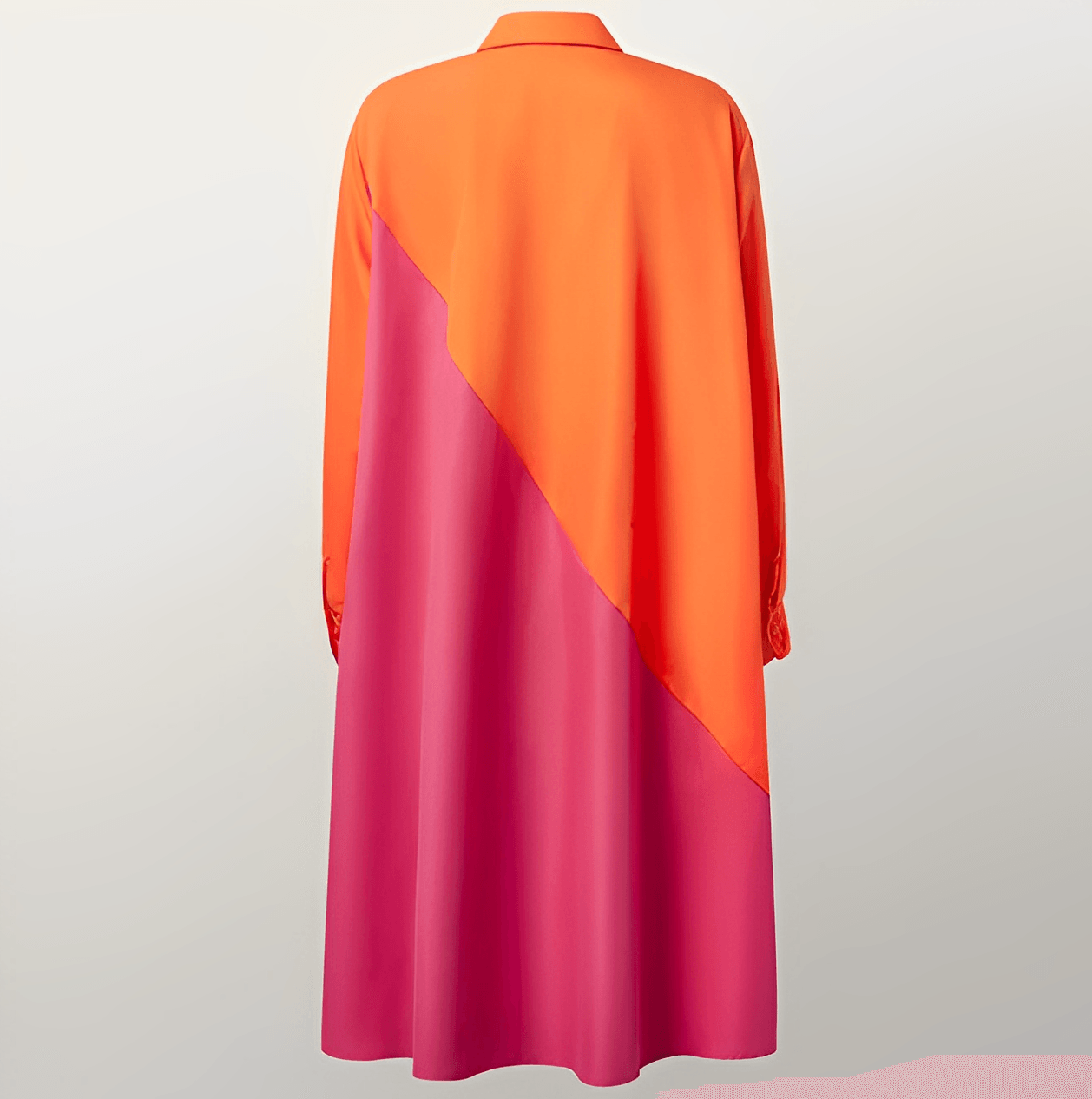 Langes Damenkleid in leuchtendem Orange und Pink, asymmetrisches Design, modisch, elegant, ideal für Sommermode und trendige Outfits.