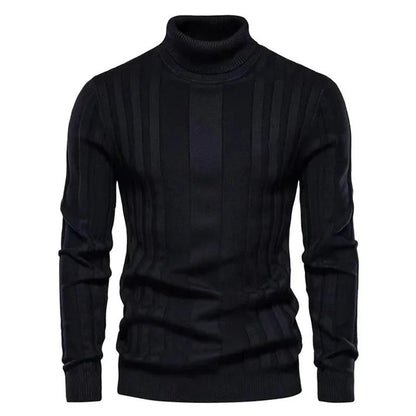 Schwarzer Rollkragenpullover für Herren, gestrickt, mit vertikalen Streifen. Modischer, warmer Winterpullover, ideal für elegante Freizeitoutfits.