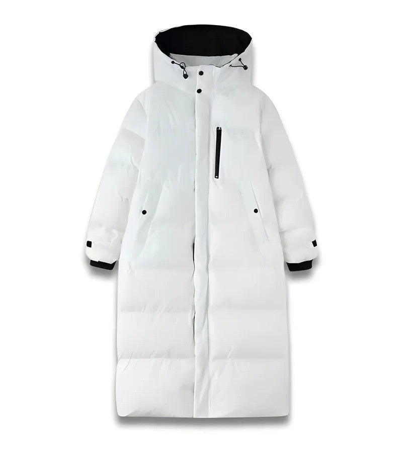 Langer weißer Daunenmantel mit Kapuze, Reißverschlusstaschen und Knopfleiste. Winterjacke für Damen, warm und stilvoll.