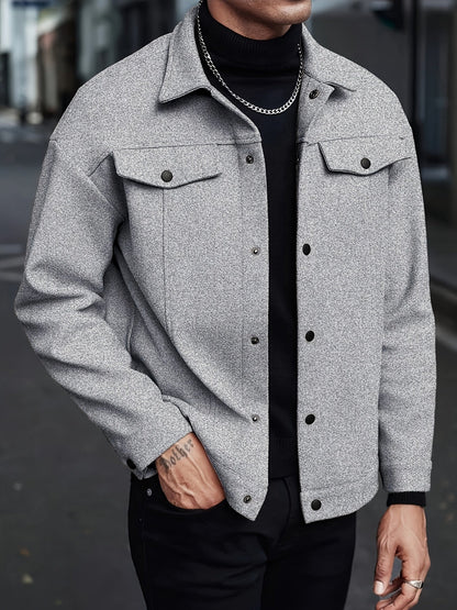 Herren-Übergangsjacke im legeren Schnitt von hinten
