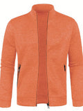 Orange Herren-Strickjacke mit Reißverschluss, Stehkragen und seitlichen Taschen. Modische, warme Jacke für Herbst und Winter.