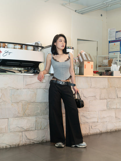 Women's suit pants with low waist, wide leg, and extended fit – Elegant style