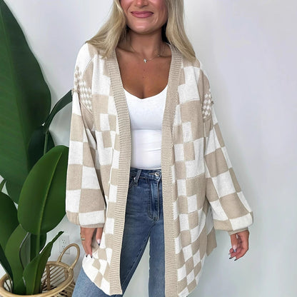 Women's Long Knitted Jacket with Checkered Pattern Contrast