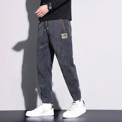 Herren-Cordhose Im Geraden Stil, Lockere Passform, Mittelhoher Bund