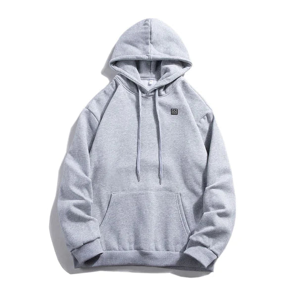 Grauer Hoodie mit Kapuze, Kängurutasche und dezentem Logo. Bequemer Pullover für Herren, ideal für Freizeit und Sport.