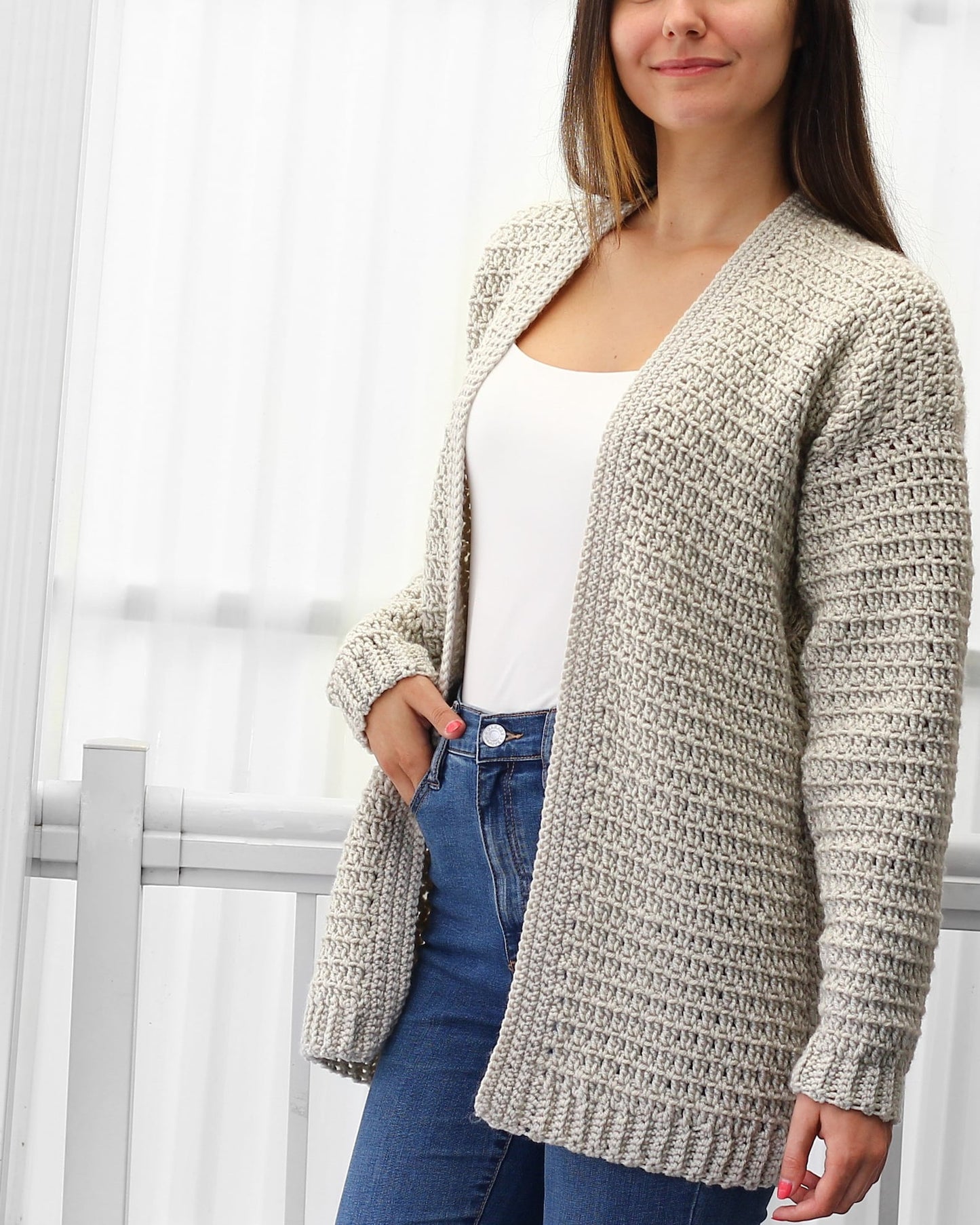 Women's Crochet Cardigan Long Sleeve Loose Fit – Lightweight and Versatile