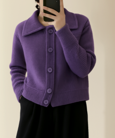 Damen-Strickjacke für den Herbst mit großen Revers und lockerem Schnitt